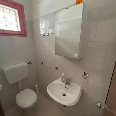 Spacious With Terrace - Beahost Apartment