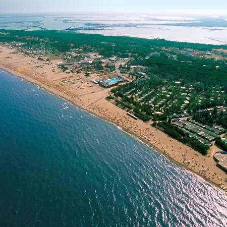 Spacious With Terrace - Beahost Apartment Rosolina Mare