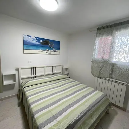 Spacious With Terrace In Apartmán